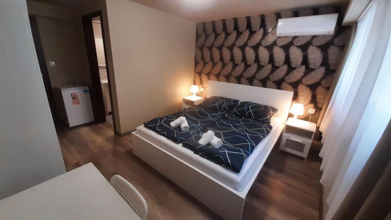 Bed and Breakfast Zoeldhaz Panzio Gyenesdiás Exteriér fotografie